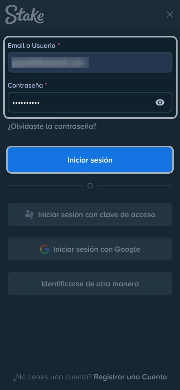 Escribe tu correo y contraseña para acceder a la app de Stake.