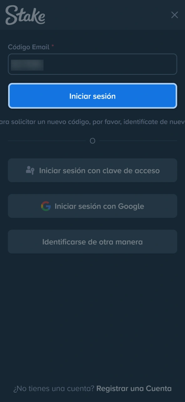 Confirma tu identidad con el código de verificación enviado por Stake.
