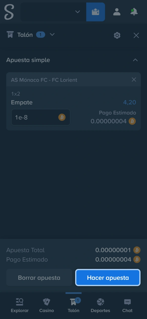 Presiona el botón azul para confirmar y realizar tu apuesta en Stake.