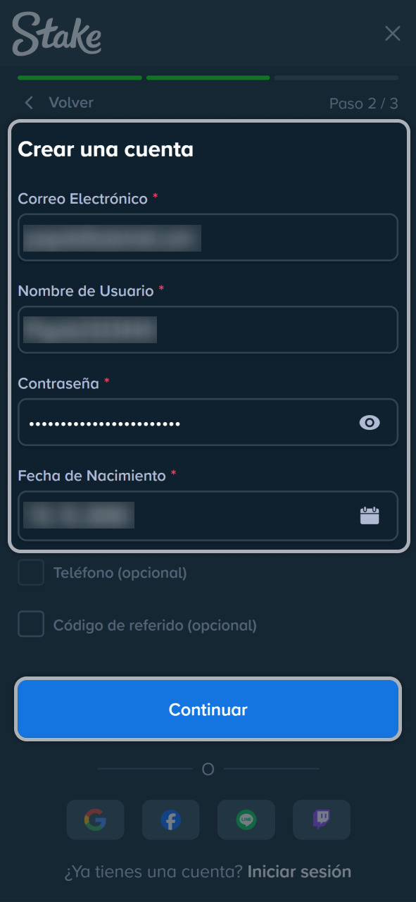 Introduce tus datos personales exactos en el formulario de la app Stake.