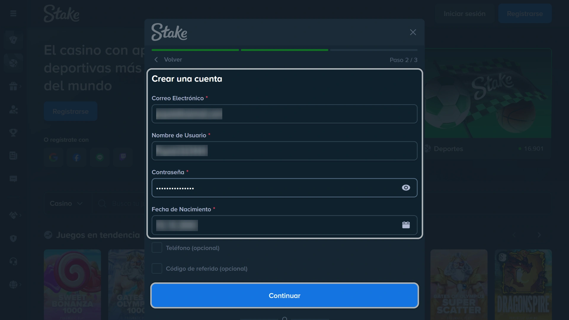 Rellena todos los campos del formulario con tu información personal para Stake.